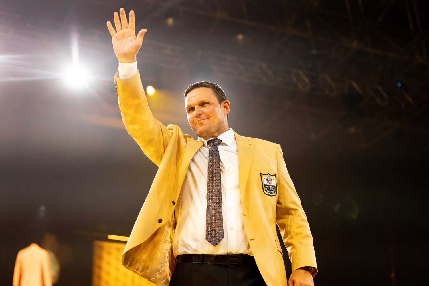 Jacksonville Jaguars legend Tony Boselli will receive the Rock of the Community Award at this year’s Mineral City Celebration gala.